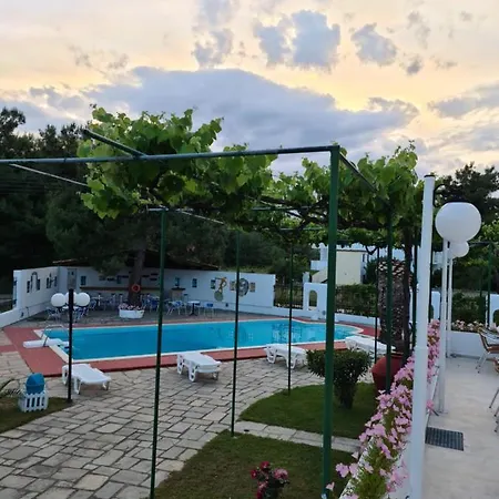 Artemis Hotel Prínos
