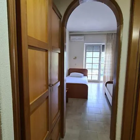 Hotel Artemis Prínos