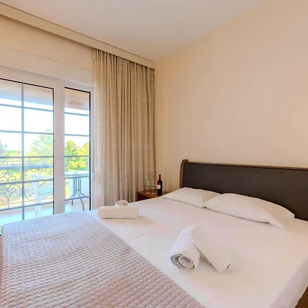 Szálloda Artemis Prínosz