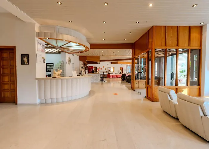 Otel Artemis Prínos